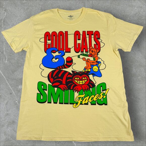 The Smokers Club Cool Cats & Smiling Faces T Shirt Stoner Style - Large - Picture 1 of 6